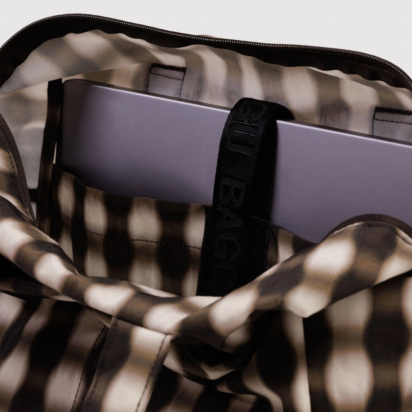 Baggu Everyday Cloud Bag - Blurred Gingham