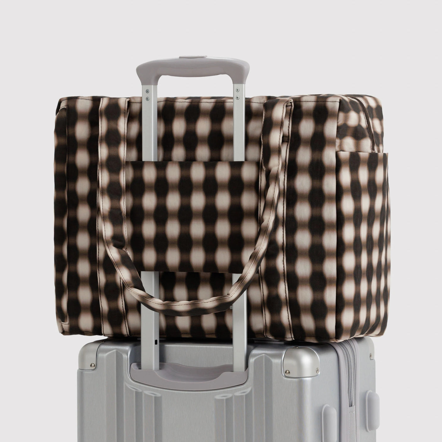 Baggu Small Cloud Carry-on - Blurred Gingham