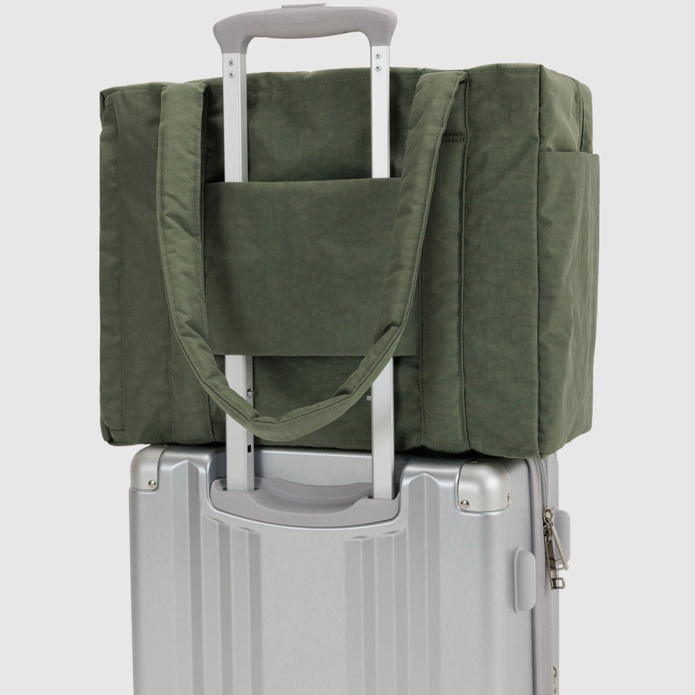 Baggu Small Cloud Carry-on - Caper