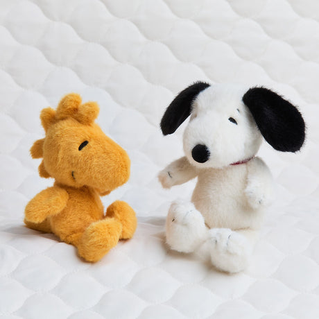 Snoopy Eco Fuzzy Cream Plush 17cm