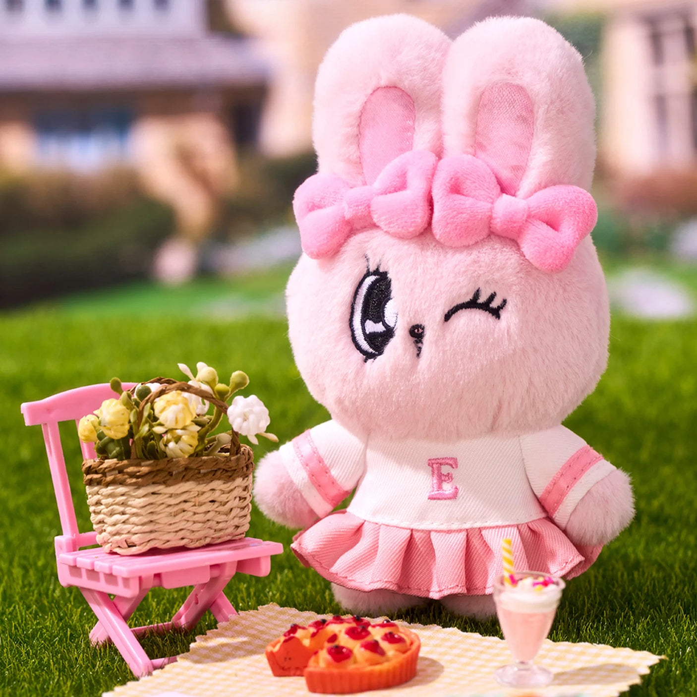 Esther Bunny - Sweet Date Plush Keychain Blind Box