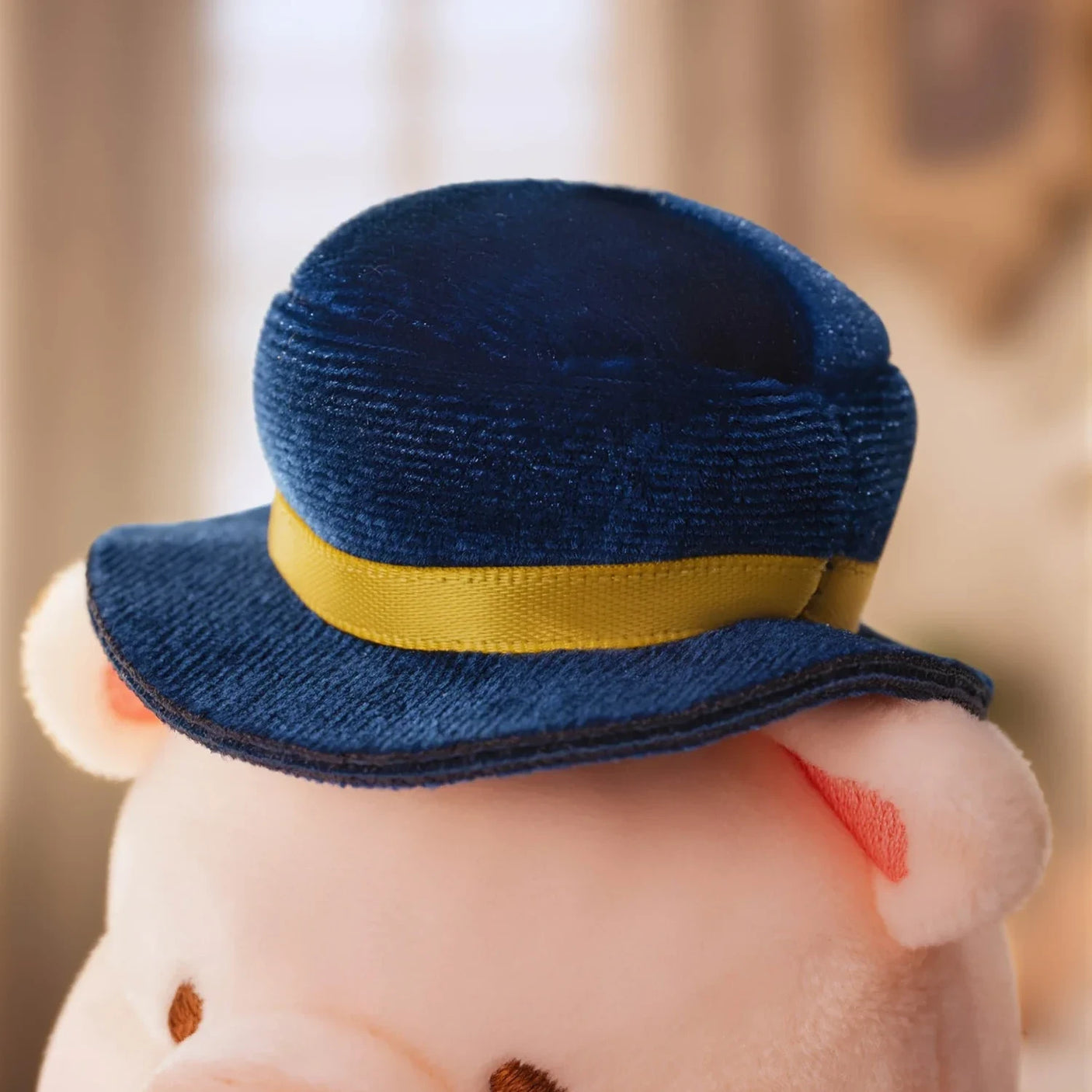 LuLu the Piggy - LuLuLand Billionaire Plush Keychain