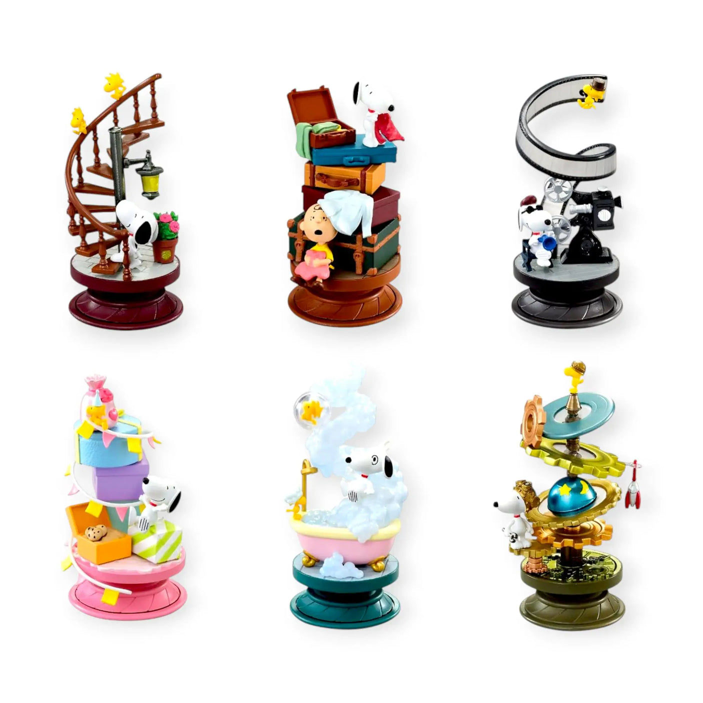Snoopy spiral diorama blind box figures: multiple designs on circular display bases