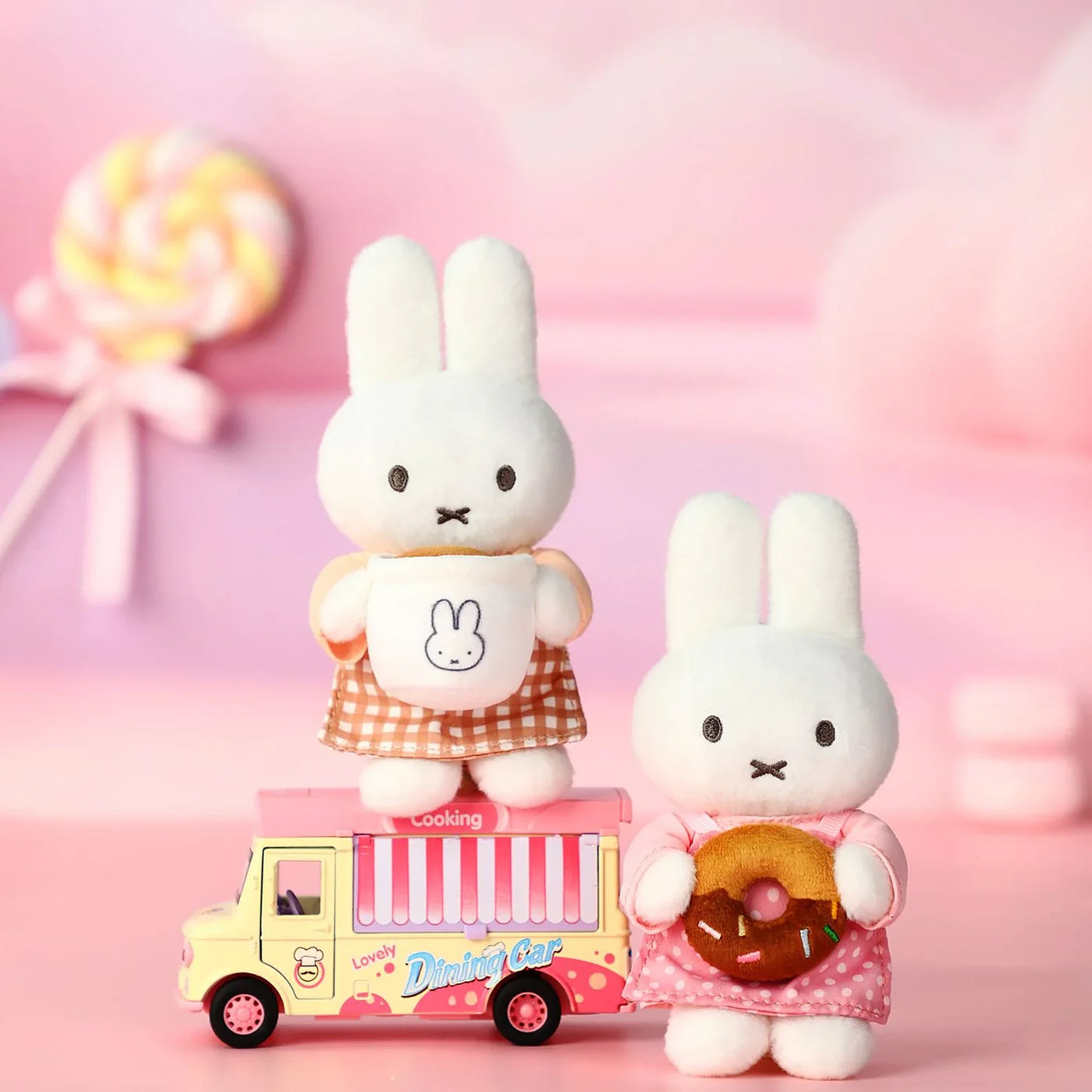 VIPO x Miffy Bakery Plush Keychain Blind Box