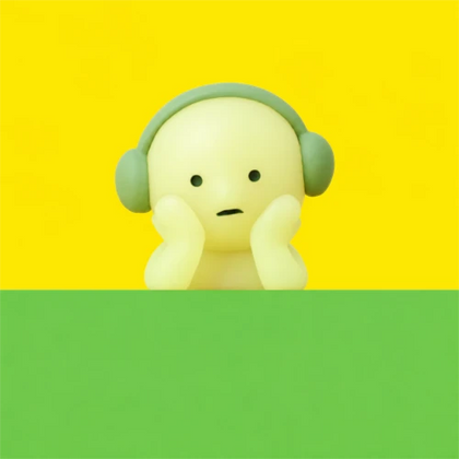 Headphones figure from the Smiski Hippers Lineup