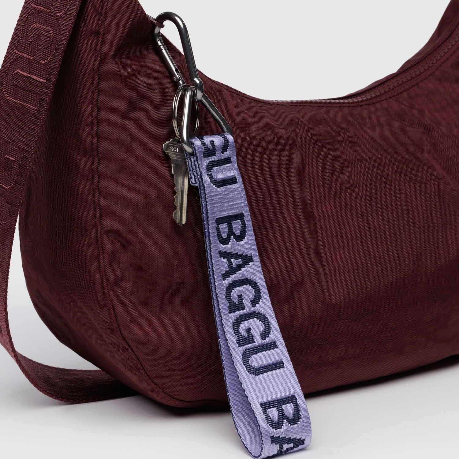 Baggu Medium Crescent Bag - Mahogany