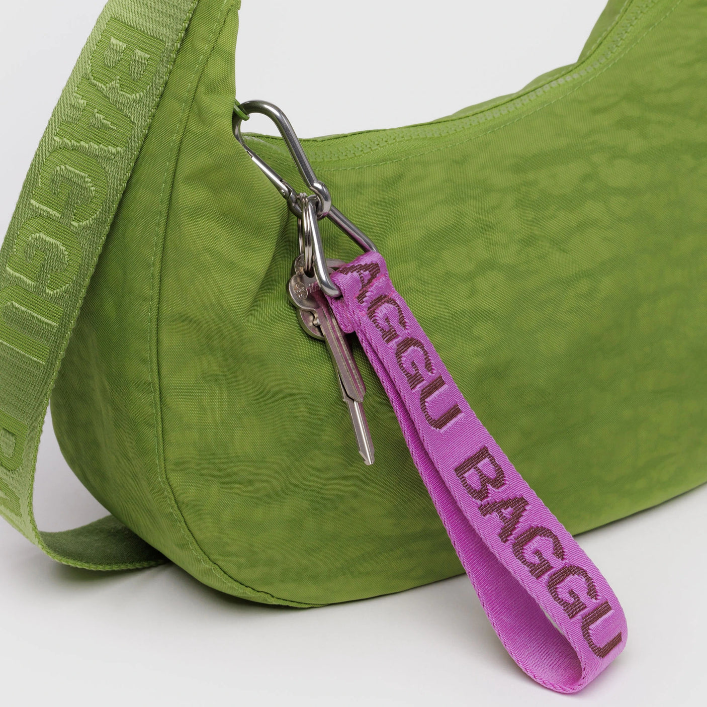 Baggu Logo Keychain - Pink