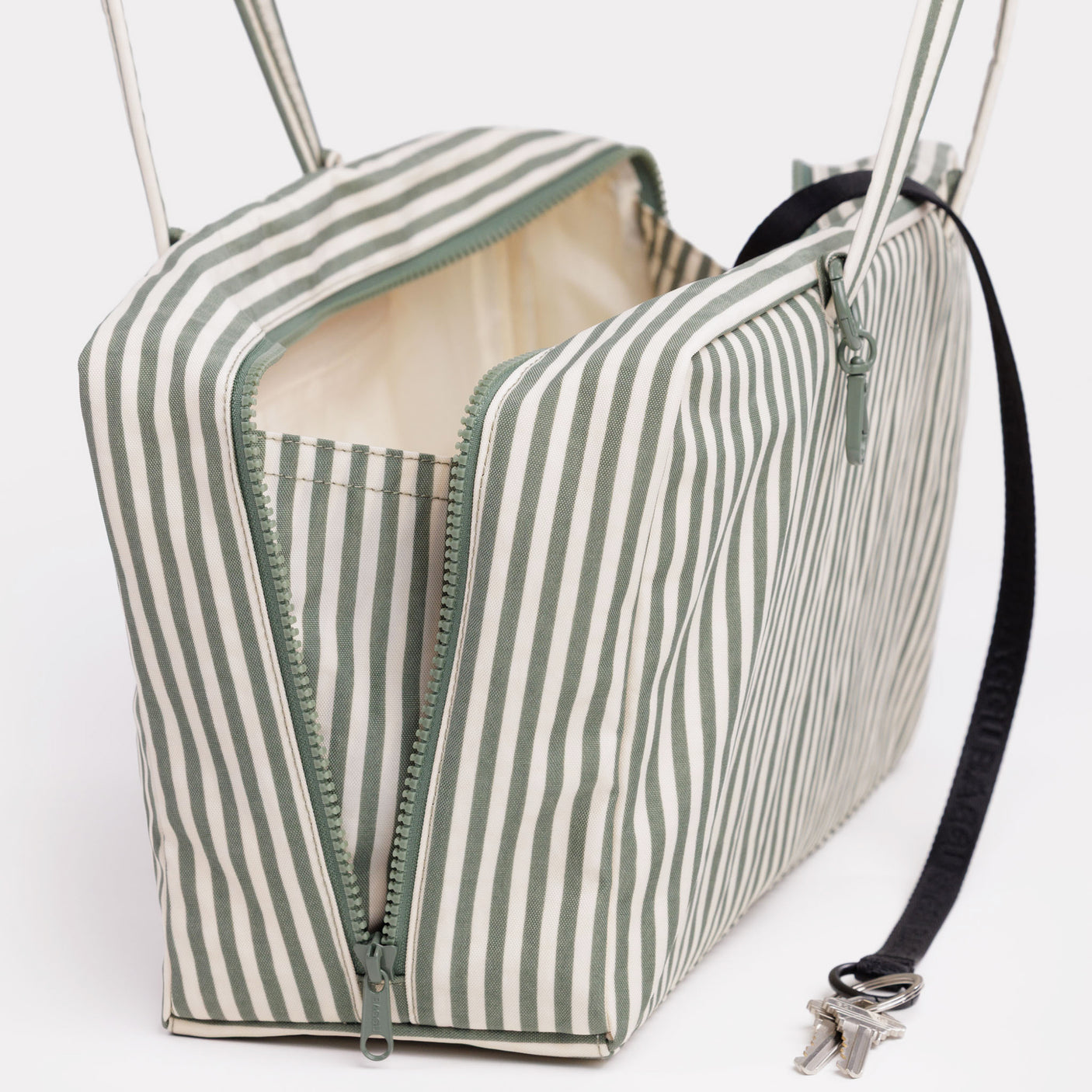 Baggu Medium Nylon Bowler Bag - Sage Stripe