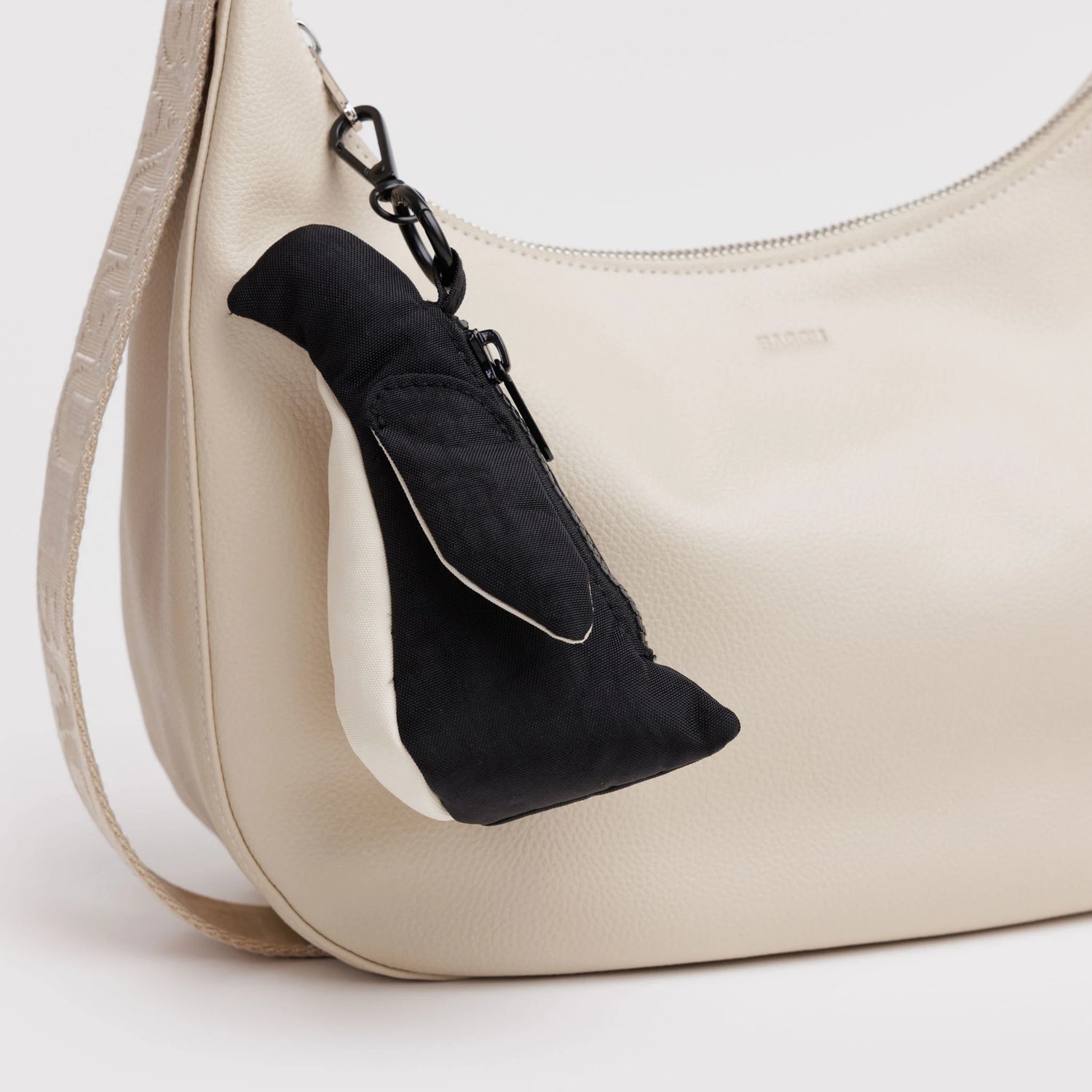 Baggu Penguin Bag Charm