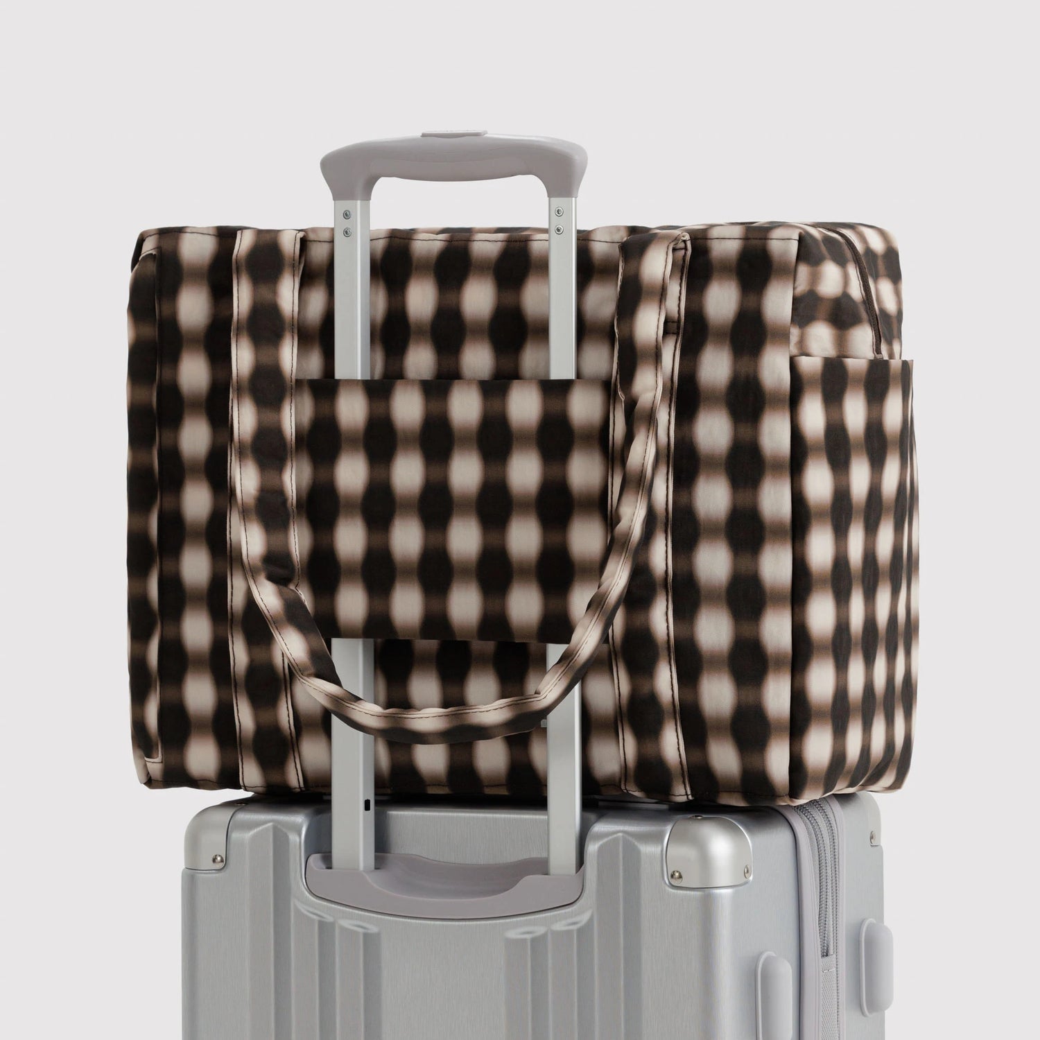Baggu Small Cloud Carry-on - Blurred Gingham