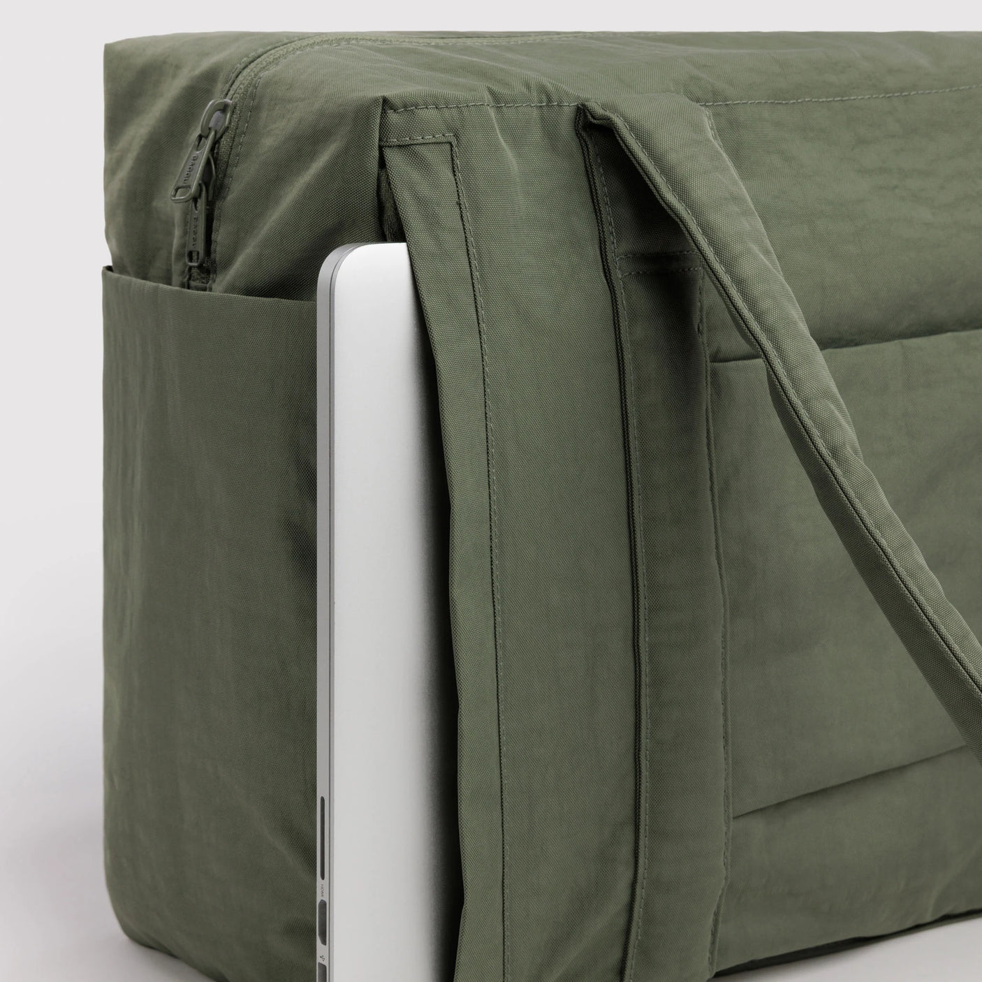 Baggu Small Cloud Carry-on - Caper