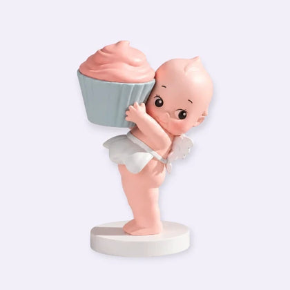 Cupcake figure from the Kewpie Holding Things Blind Box Lineup