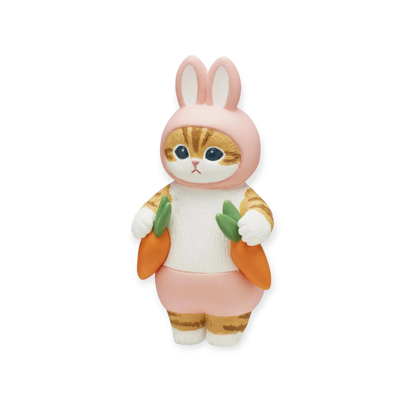 This adorable figurine from the Mofusand Premium - Nyanpantsu Blind Box series features a cat dressed in a pink bunny costume, playfully holding two vibrant carrots. Ideal for collectors of Mofusand items, it's a charming addition to any display — collect them all for the ultimate purrfect collection!