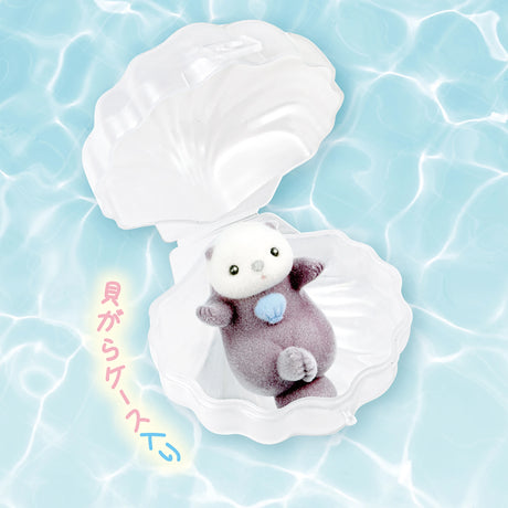 Otters Holding Hands Blind Box