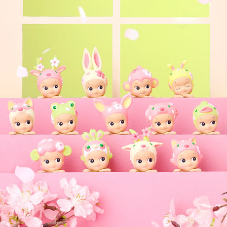 Cherry blossom Hippers mini figures lineup with assorted animal characters and outfits