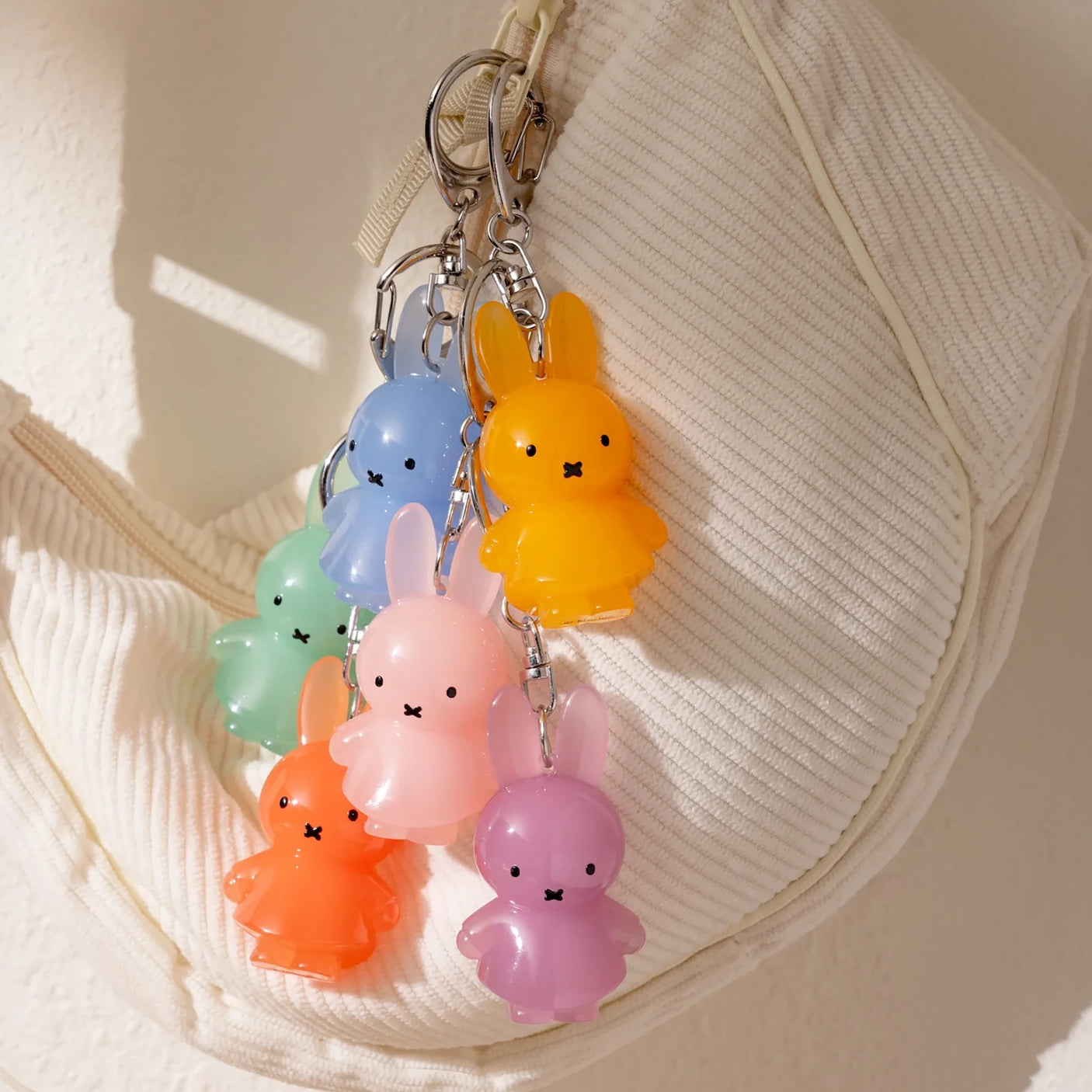 Smoko x Miffy Goes Pastel Jelly Keychain Blind Box